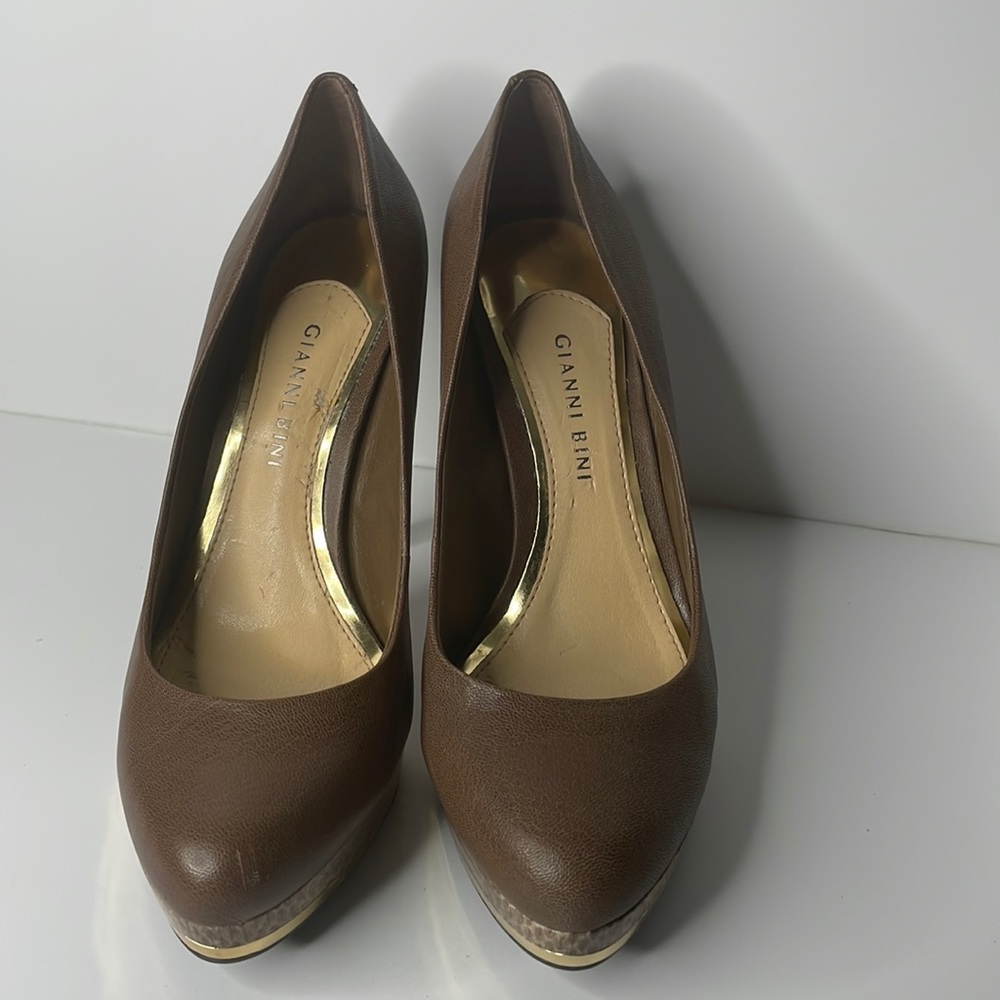 Gianni Bini 5” heels size 9M